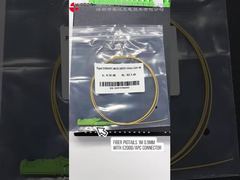 Olha!! Rabichos de fibra E2000 para emenda