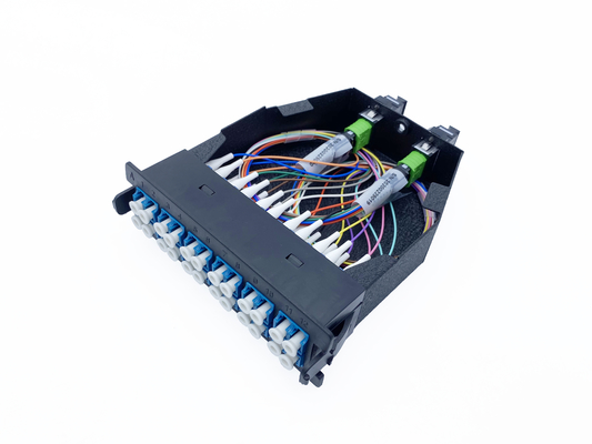 comprar 8 conjunto de cabo APC do Hydra do módulo G657A2 LSZH da gaveta das fibras MPO Fabricação em linha