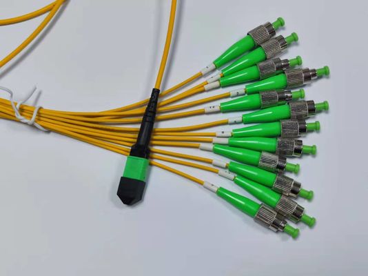 12 Cabos MPO de fibra MTP com APC macho para FC APC Fanout Patch Cord para aplicações de alta densidade